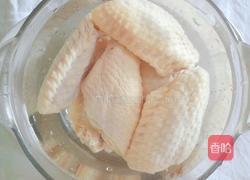 薯片鸡翅中的做法图解2