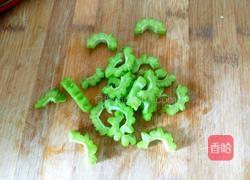 蜂蜜苦瓜冰棍的做法图解3