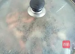 Illustration of spicy shrimp and crab recipe 16