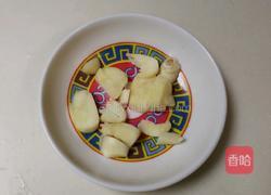 蒜香生抽豇豆的做法图解2