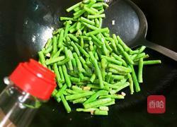 蒜香生抽豇豆的做法图解7