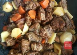 鸭腿炖土豆胡萝卜的做法图解8