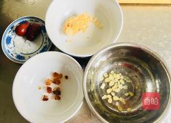 皂角米桃胶银耳羹的做法图解2