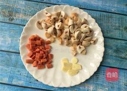 青豆炒蘑菇的做法图解3