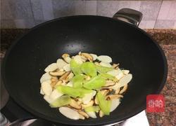 香菇烩山药的做法图解6