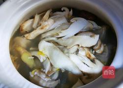 鲜松茸鸡汤的做法图解9