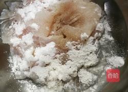 酸汤巴沙鱼的做法图解2