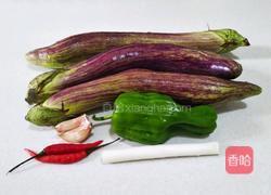 青椒茄子丝的做法图解1