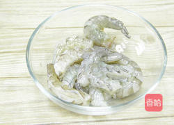 宝宝辅食～虾香肠的做法图解2