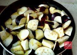 番茄烧茄子的做法图解4