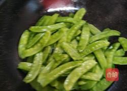 清炒豌豆的做法图解4
