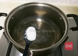 丝瓜黑木耳年糕的做法图解3