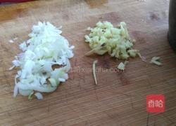 蒜蓉波士顿龙虾的做法图解2