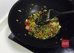 酸辣方便面的做法图解6