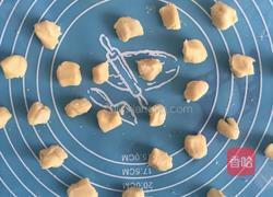 采姑凉的小蘑菇的做法图解4