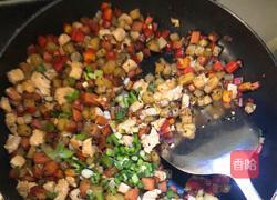 营养什锦鸡丁的做法图解6