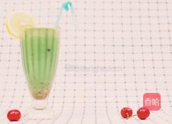 青汁奶昔的做法图解1