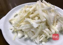 素炒开胃酸笋的做法图解1