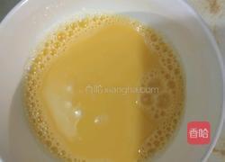 西红柿炒鸡蛋的做法图解1