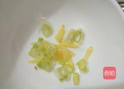 西红柿炒鸡蛋的做法图解2