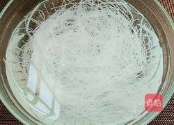 蒜蓉粉丝蒸娃娃菜的做法图解1