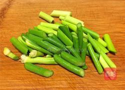 青椒洋葱炒腊排的做法图解4