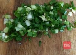 韭菜猪肉粉丝鸡蛋水饺的做法图解4