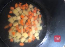 咖喱蛋包饭的做法图解3