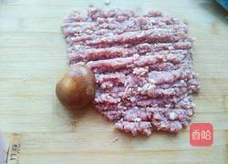 香菇猪肉馄饨的做法图解3