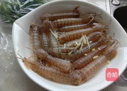 蒜香皮皮虾的做法图解2