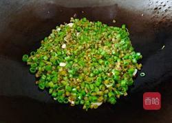 空心菜梗炒泡豇豆的做法图解10