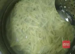 Illustration of how to make cold potato shreds 3