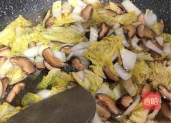 花菇炒白菜的做法图解5
