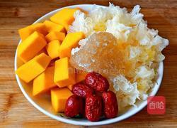 南瓜红枣银耳羹的做法图解1