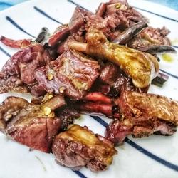 椒香腊鸭腿的做法[图]