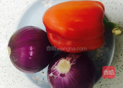 洋葱炒牛肉的做法图解1