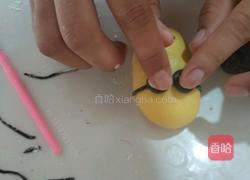 卡通包 小黄人的做法图解3