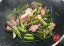 花菜炒肉的做法图解3