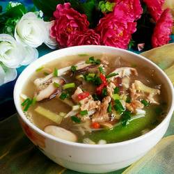 菌菇肉片汤的做法[图]