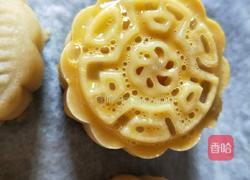 蓮蓉蛋黃月餅的做法圖解17
