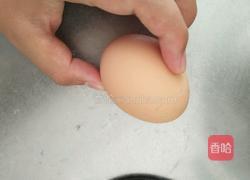 辅食鸡蛋羹的做法图解1