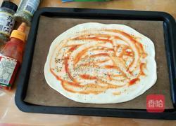 奶油蘑菇鲜虾披萨的做法图解7