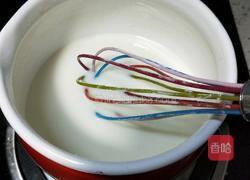 芒果冰激凌爆浆戚风蛋糕(6寸)的做法图解2