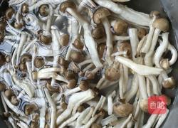 虾干萝卜汤的做法图解1