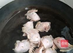 辣炒鸡头的做法图解3