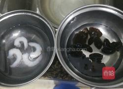 黄瓜虾仁木耳炒鸡蛋的做法图解3