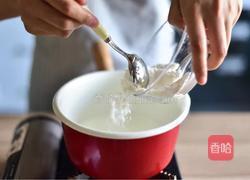 美容养颜下午茶—木瓜椰奶冻的做法图解3