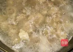 Illustration of how to make fried chicken and potatoes 1