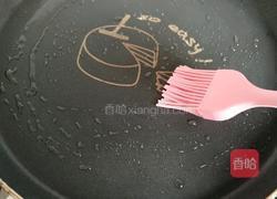 蒜黄鸡蛋饼的做法图解5