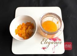 橙子戚风蛋糕的做法图解1